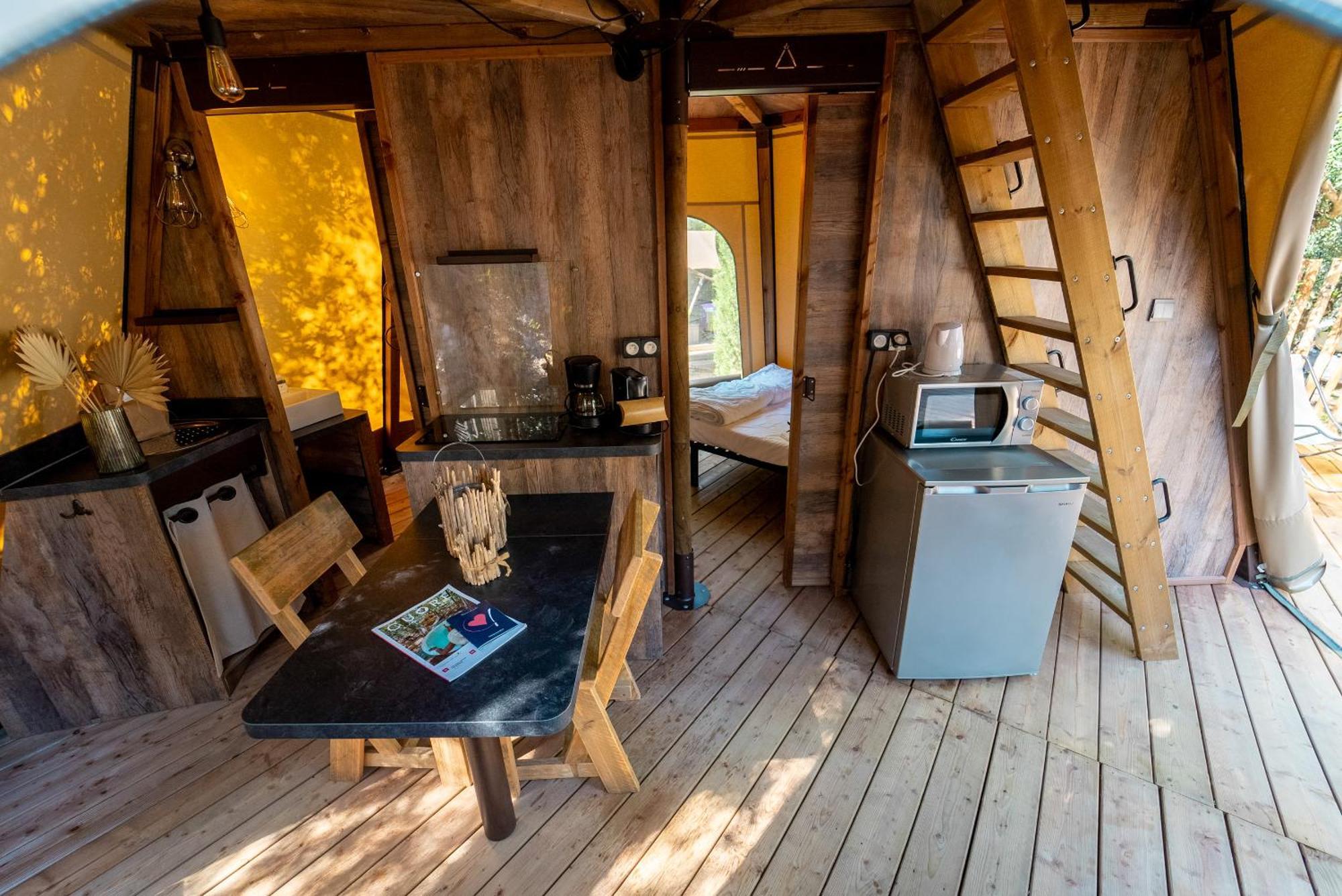 Trasimeno Glamping Resort Magione Eksteriør billede