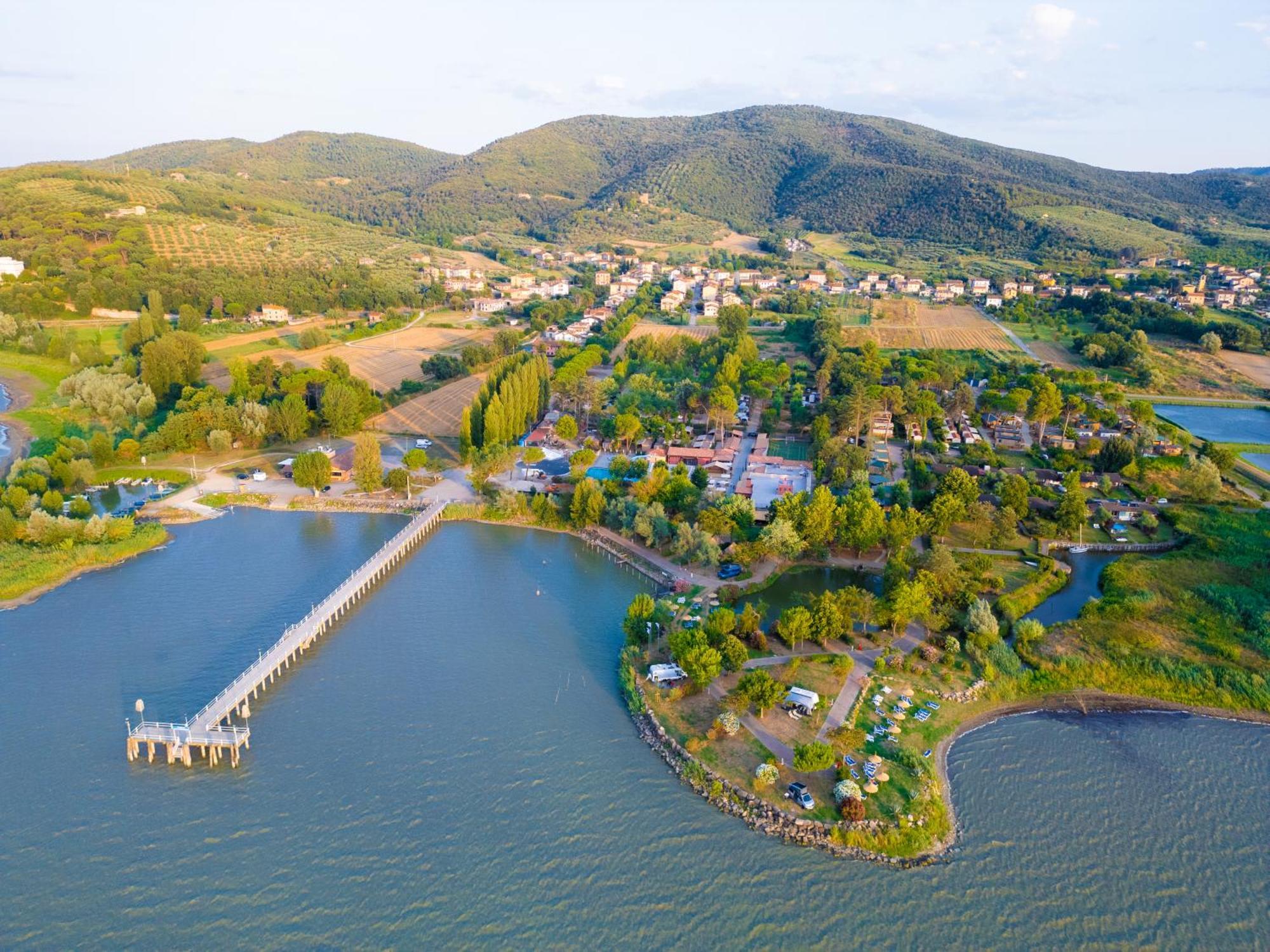 Trasimeno Glamping Resort Magione Eksteriør billede